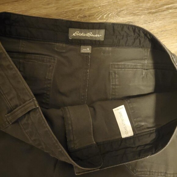 Women's Eddie Bauer Cargo Gray Pants, Size 16, Pockets, Button/Zip, Great Cond - Picture 2 of 3